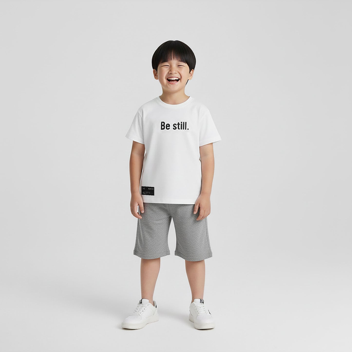 Be still. – Kid's Basic (Bold)