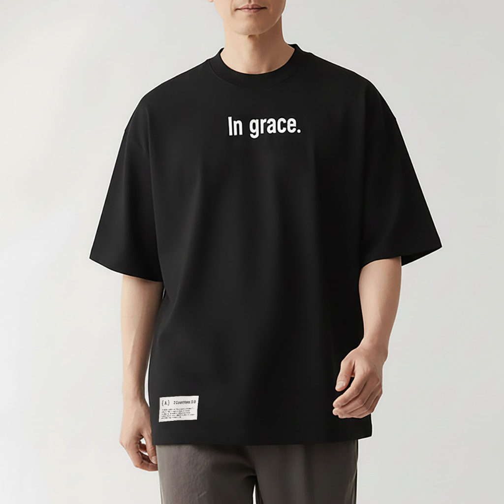 In grace. – Men’s Oversized (Bold)