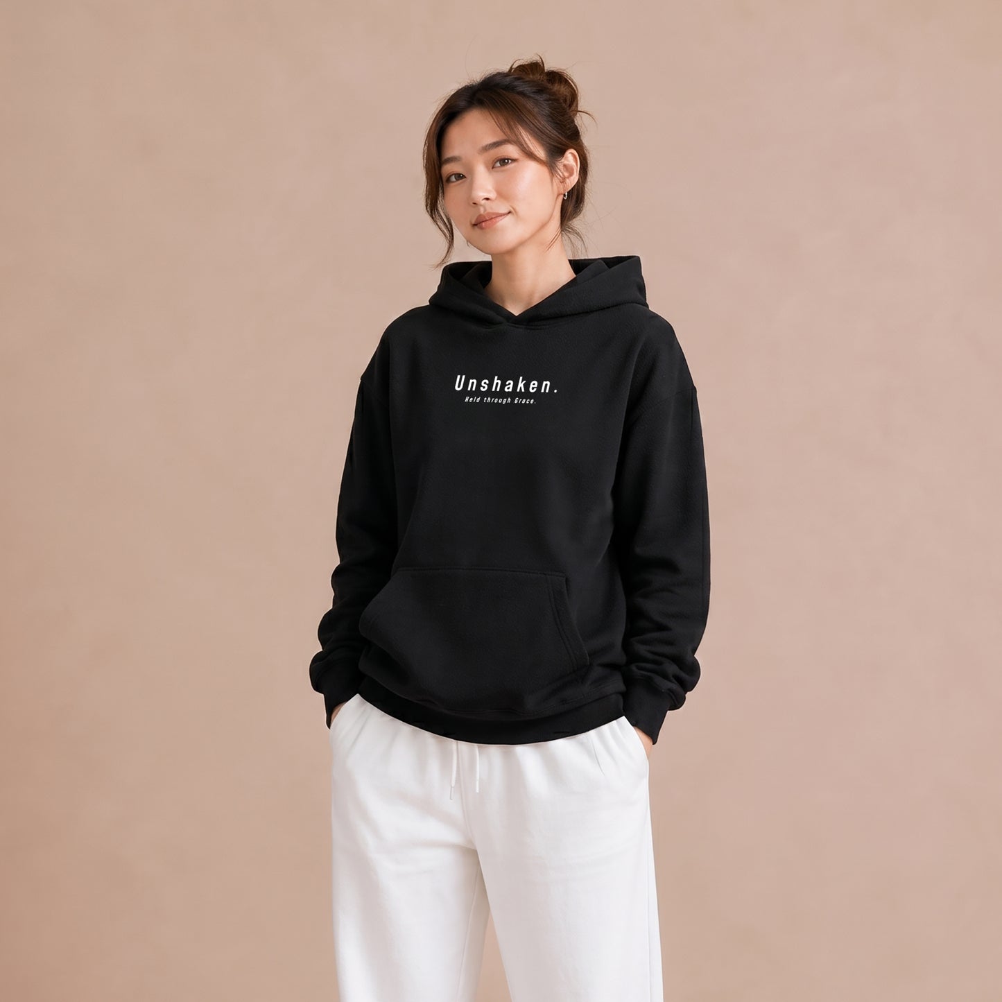 Unshaken – Hoodies