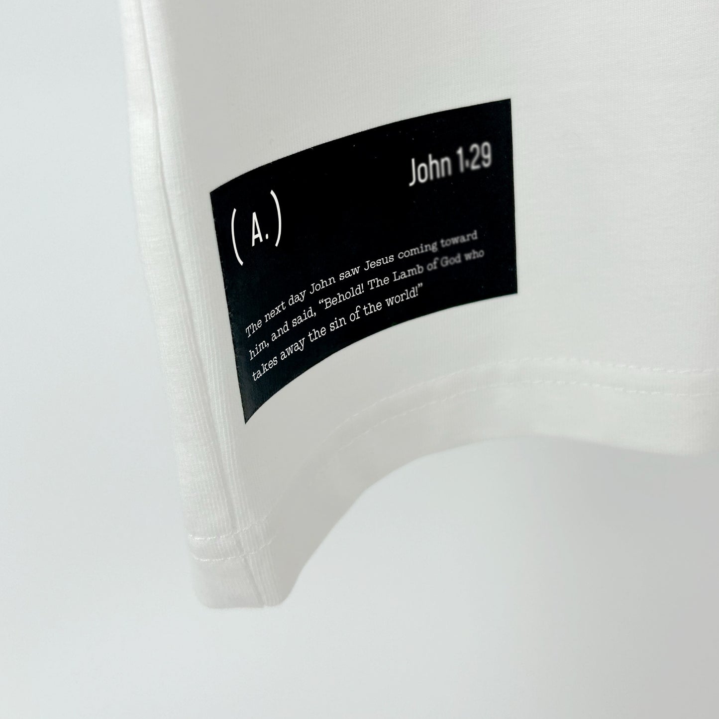 Lamb of God. – Women’s Basic (Bold)