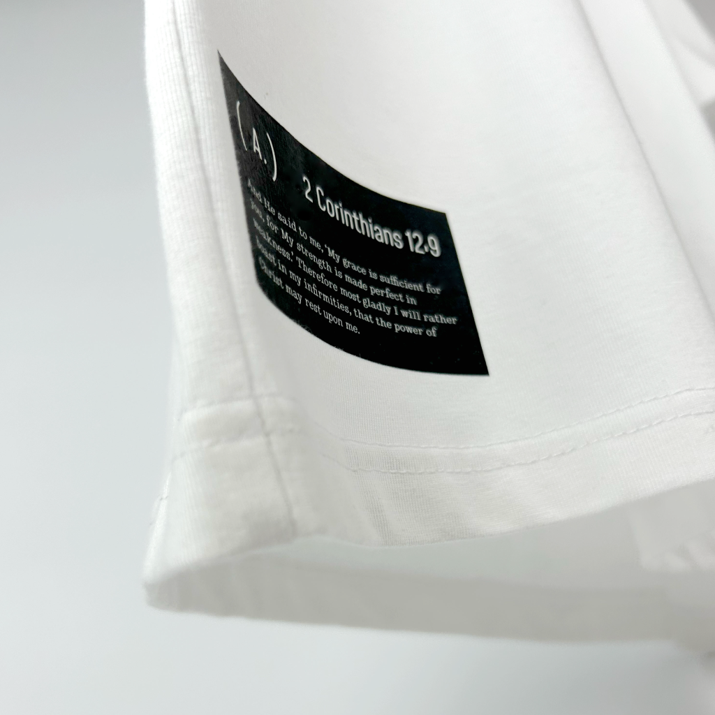 In grace. – Unisex Relaxed Fit (Bold)